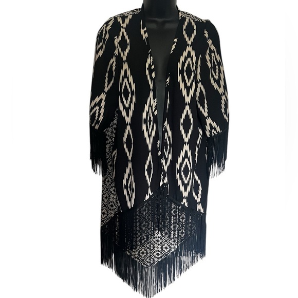 Rumors Sweaters - Black White Aztec Fringed Coverup Blazer
Cardigan Duster Small